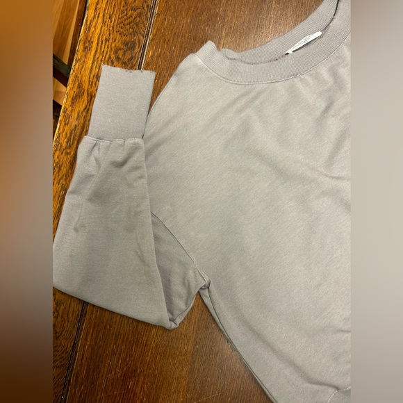 Project Social T sweater - Picture 2 of 8